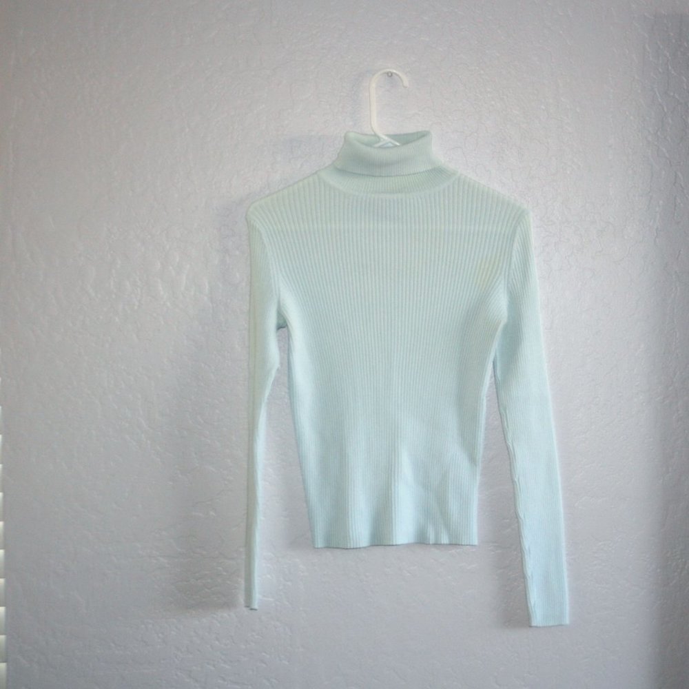 Express ribbed turtleneck pale aqua blue medium